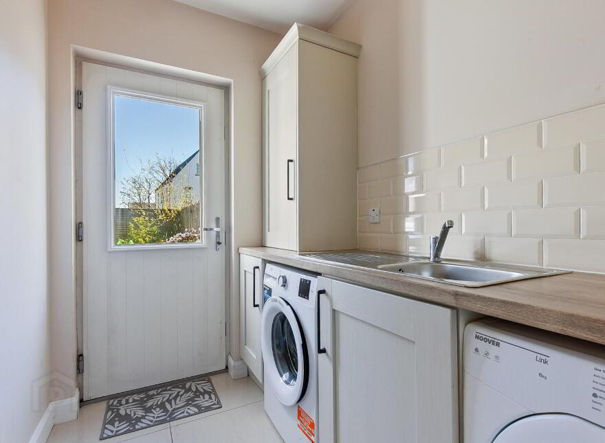 17 Blackrock Court, Newtownabbey, BT36 4AP