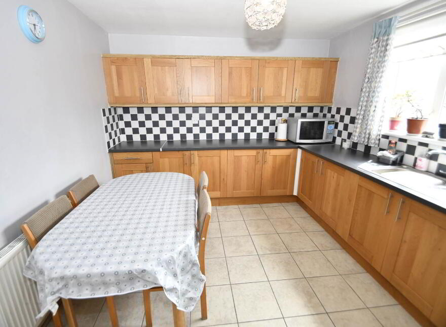 6 Laurel Park, Dunmurry, Belfast, BT17 0DP