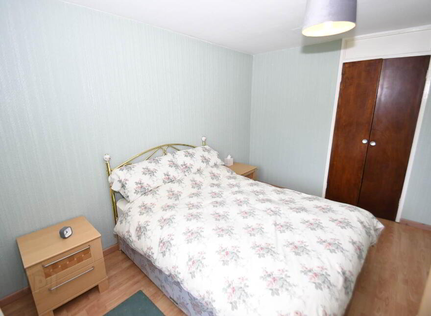 6 Laurel Park, Dunmurry, Belfast, BT17 0DP