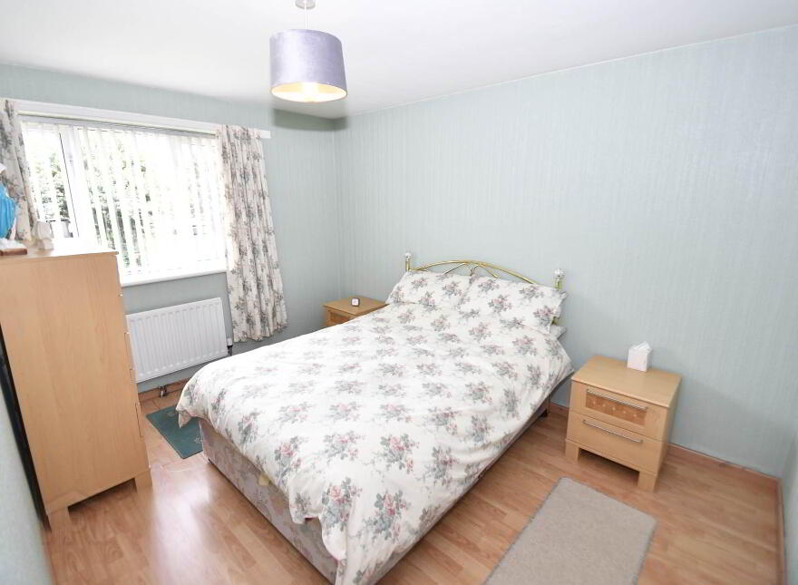 6 Laurel Park, Dunmurry, Belfast, BT17 0DP