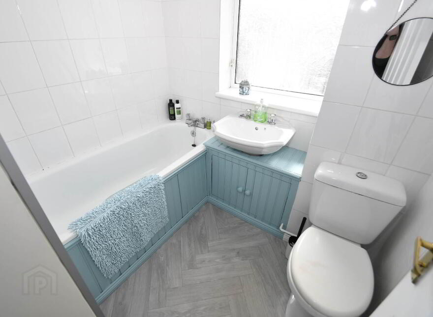 6 Laurel Park, Dunmurry, Belfast, BT17 0DP