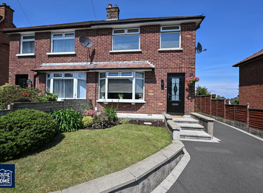 5 Lyndhurst Close, Belfast, BT13 3PF