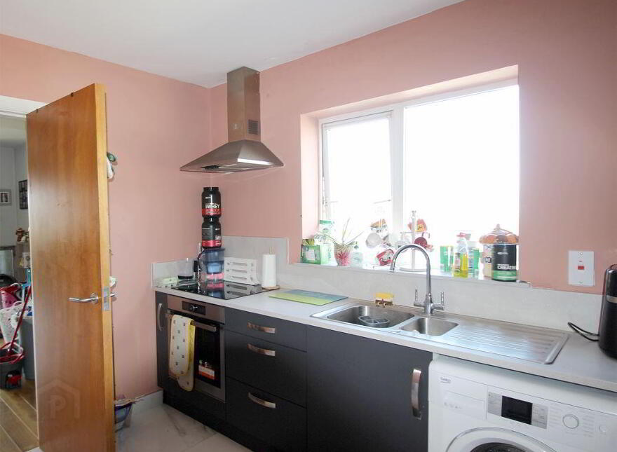 Altmore House, Tara Street, Tullamore, R35E421