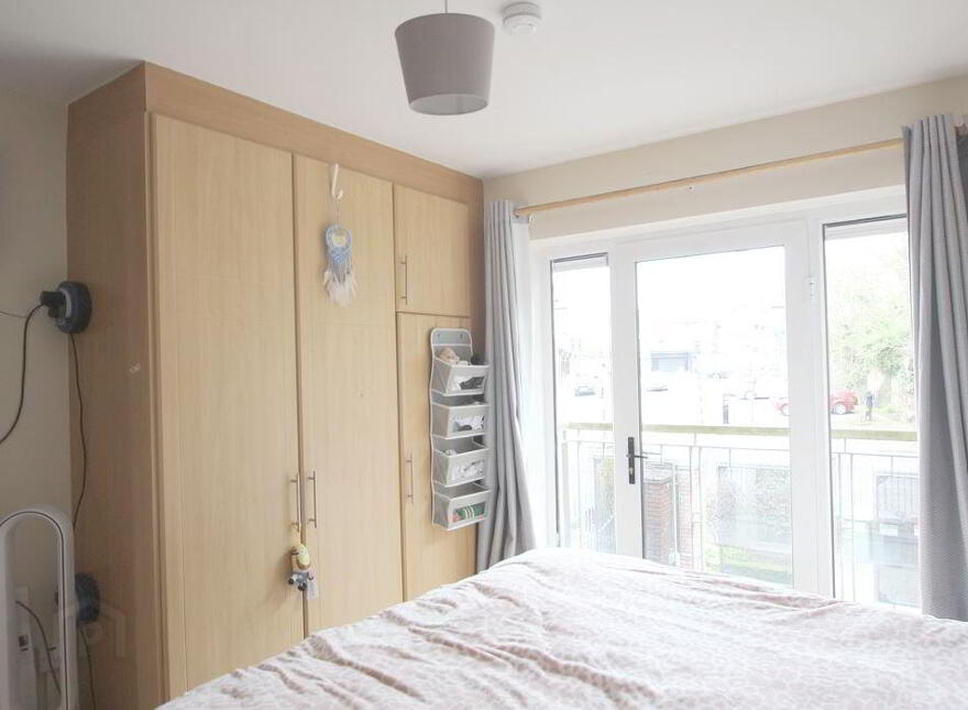 Altmore House, Tara Street, Tullamore, R35E421