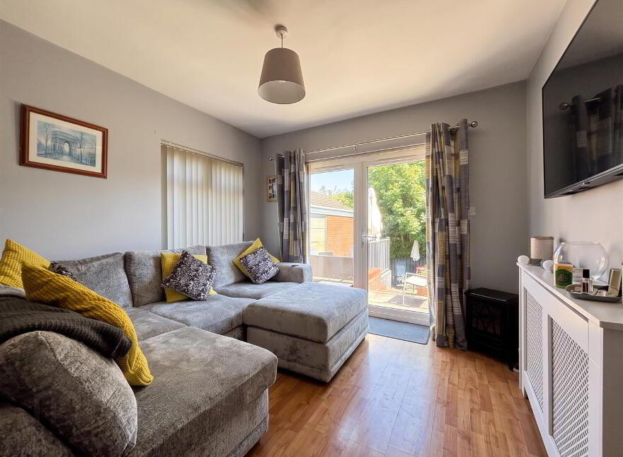 35 Dunkeld Gardens, Belfast, BT14 6NT