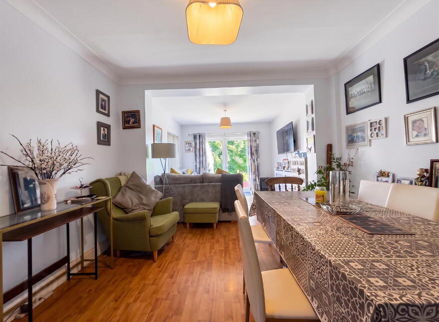 35 Dunkeld Gardens, Belfast, BT14 6NT