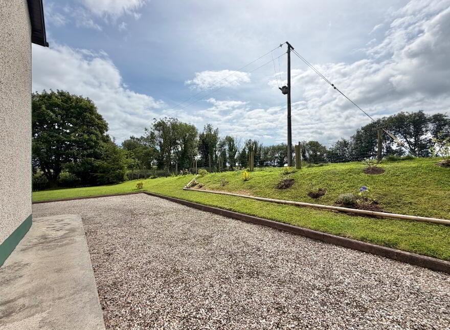 11 Illanmean Road, Cornavarrow, Omagh, BT78 4RL
