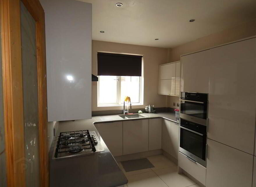 7 Ebrington Gardens, Ballyhackamore, Belfast, BT4 3BY