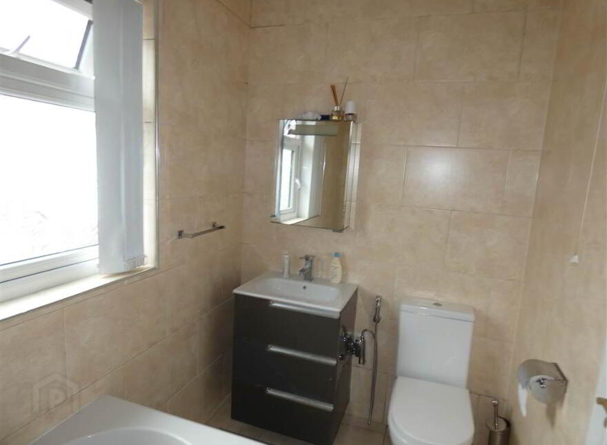 7 Ebrington Gardens, Ballyhackamore, Belfast, BT4 3BY