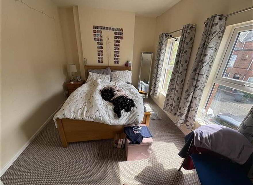 2 Sandhurst Drive, Belfast, BT9 5AY