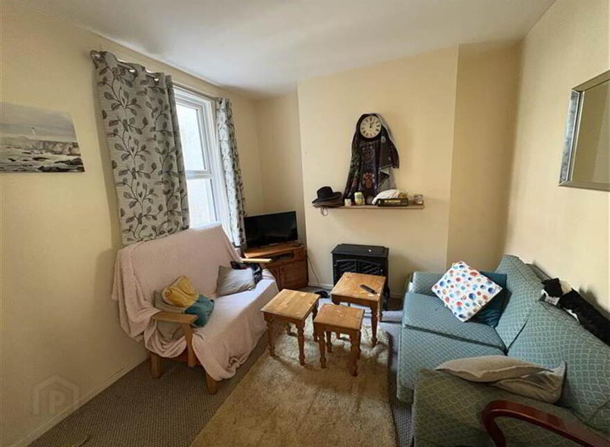 2 Sandhurst Drive, Belfast, BT9 5AY