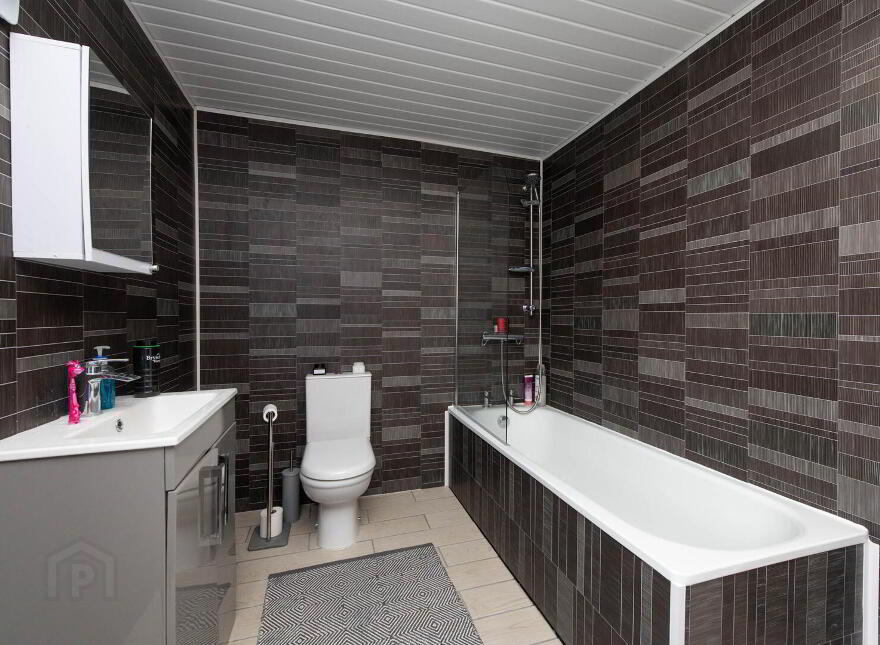31 Osterley Park, Newtownabbey, BT36 6EW