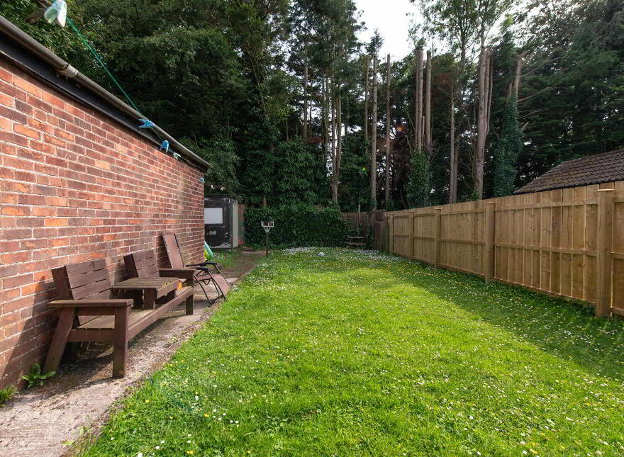 31 Osterley Park, Newtownabbey, BT36 6EW