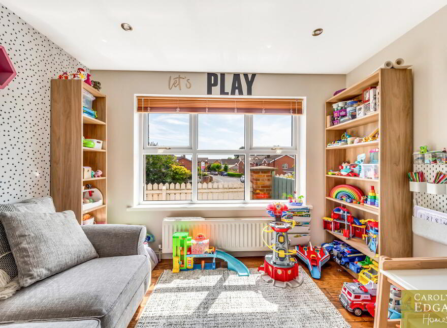 2 Todds Hill Park, Saintfield, Ballynahinch, BT24 7FB