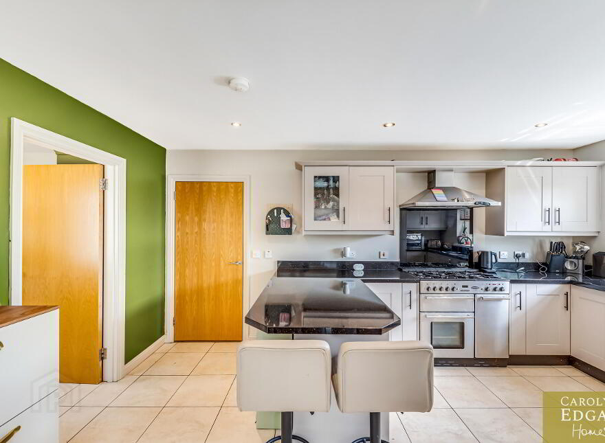 2 Todds Hill Park, Saintfield, Ballynahinch, BT24 7FB