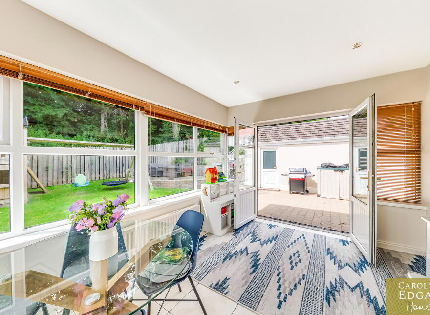 2 Todds Hill Park, Saintfield, Ballynahinch, BT24 7FB