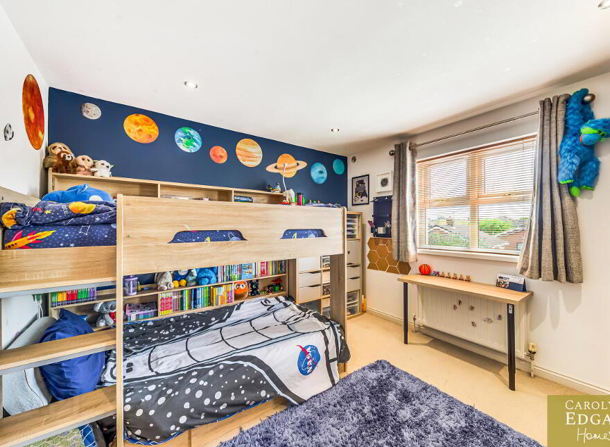 2 Todds Hill Park, Saintfield, Ballynahinch, BT24 7FB