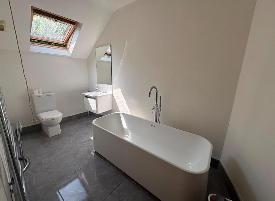 Apt 4, 6 Sans Souci Park, Belfast, BT9 5BZ