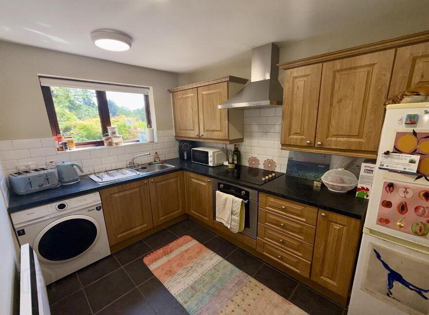 3 Kings Court, Belfast, BT10 0AF