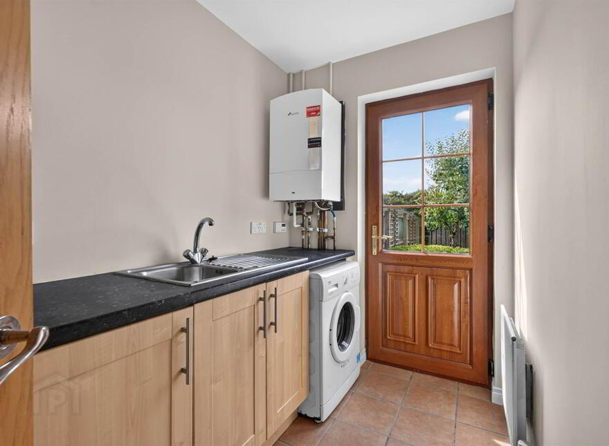 8 Castlegrange, Belfast, BT5 7GT
