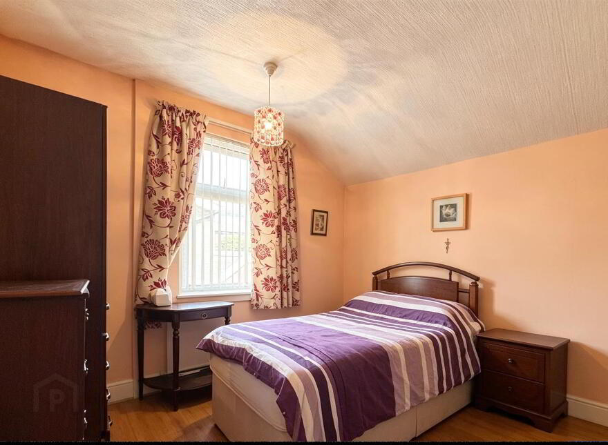 23 Thirlmere Gardens, Belfast, BT15 5EF