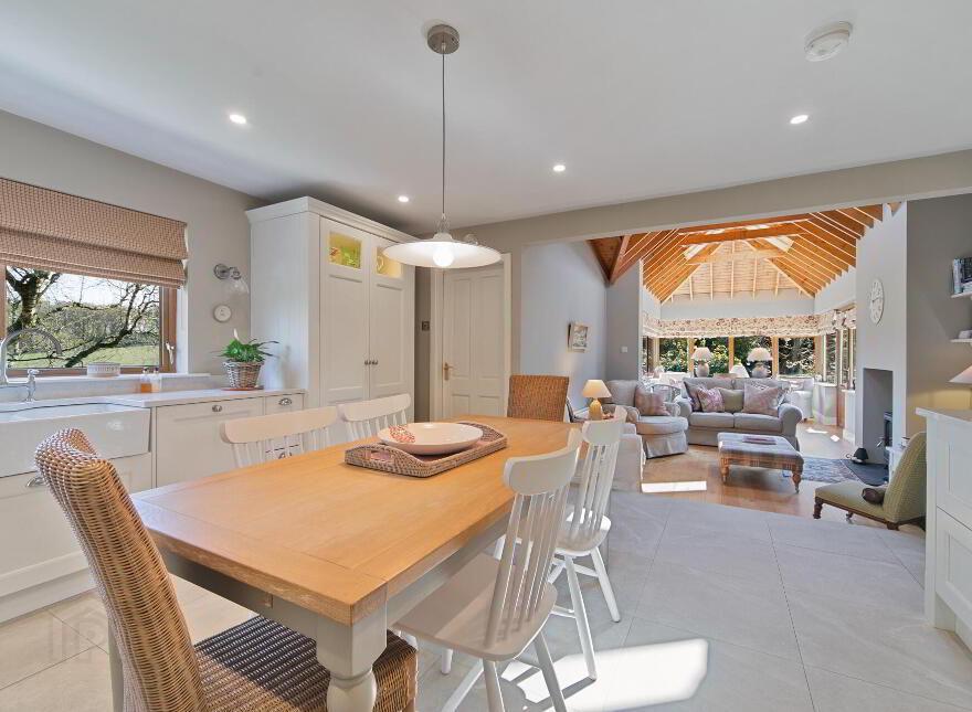 1 Oaklands, Hillsborough, BT26 6HZ