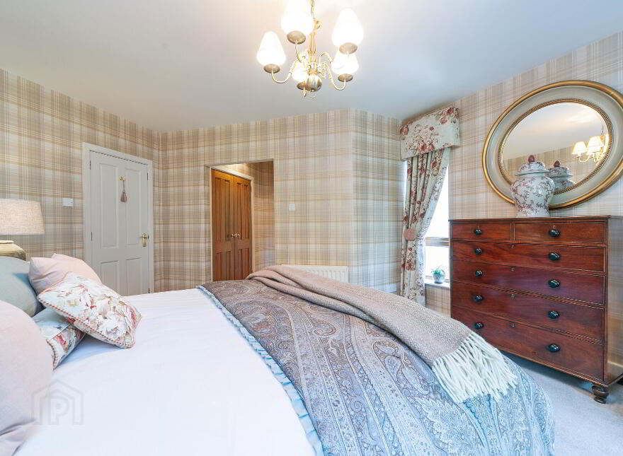 1 Oaklands, Hillsborough, BT26 6HZ