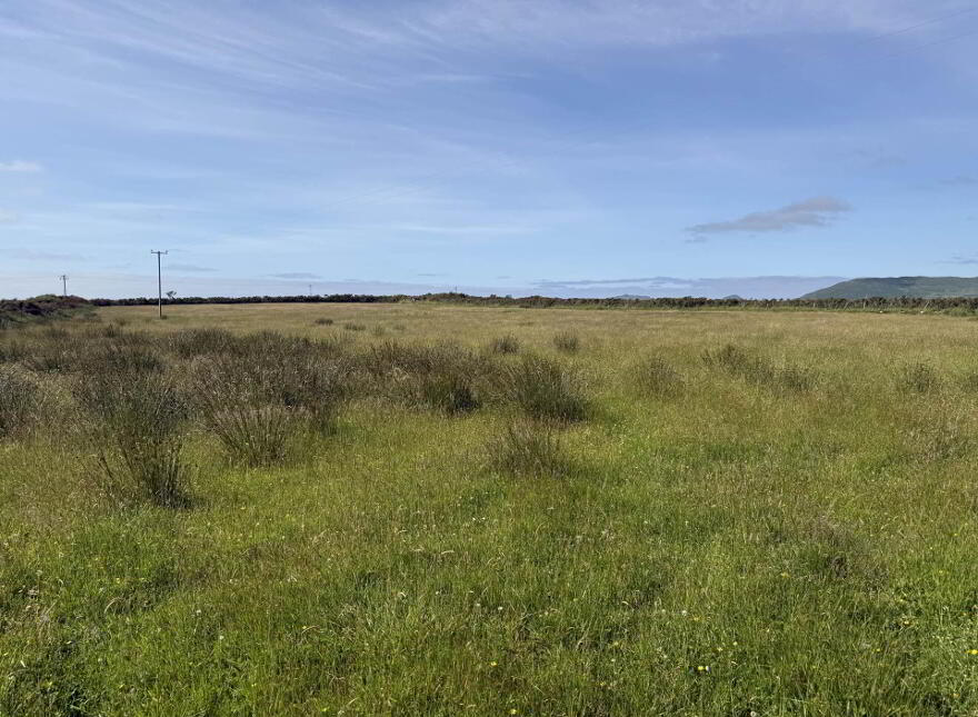Lateeve Beg, Ballyferriter