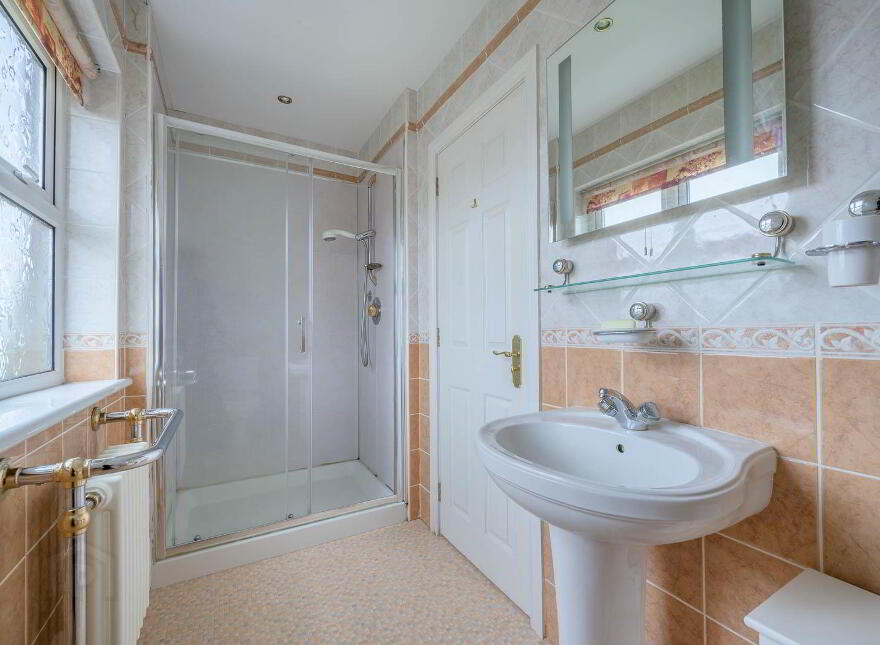 8 Chestnut Lodge, Mealough Road, Drumbo, Lisburn, BT27 5FA