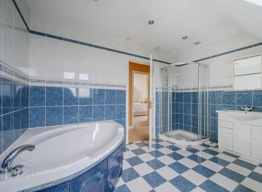 8 Chestnut Lodge, Mealough Road, Drumbo, Lisburn, BT27 5FA