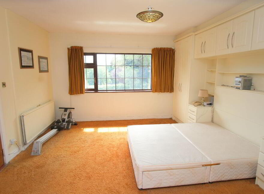 4 Woodgrange, Dublin Road, Drogheda, A92WR26