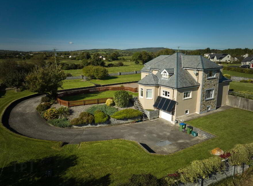 Ballymaquiggin, Ennis, V95AE40