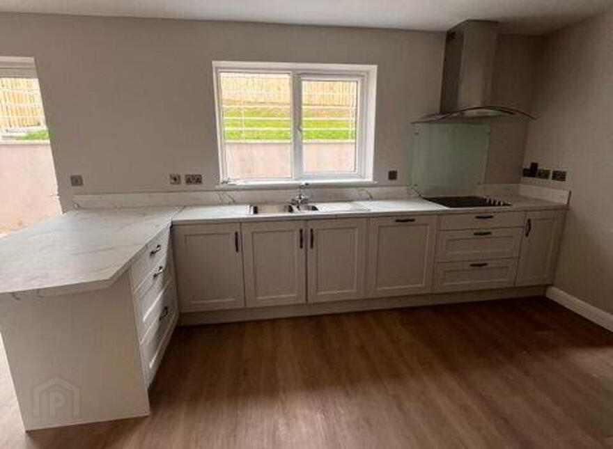 1 Cnoic Alainn, Cootehill, H16TW14