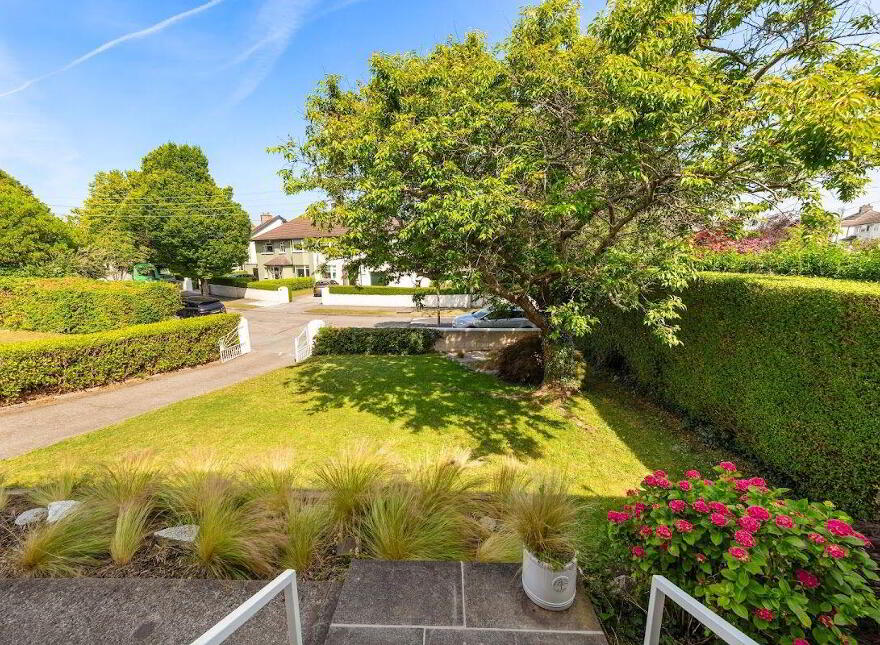 15 Seafield Crescent, Booterstown, A94TX37