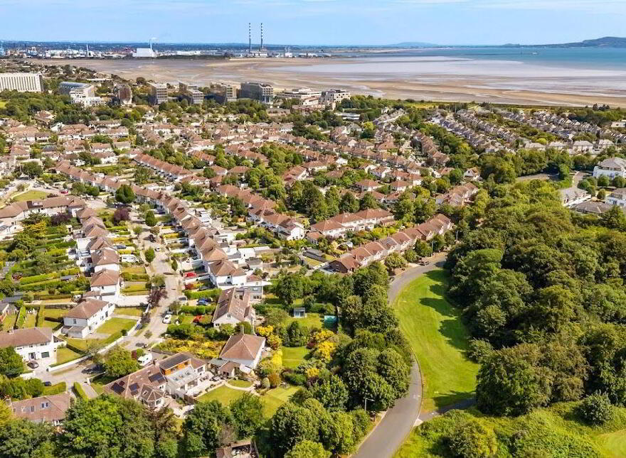 15 Seafield Crescent, Booterstown, A94TX37