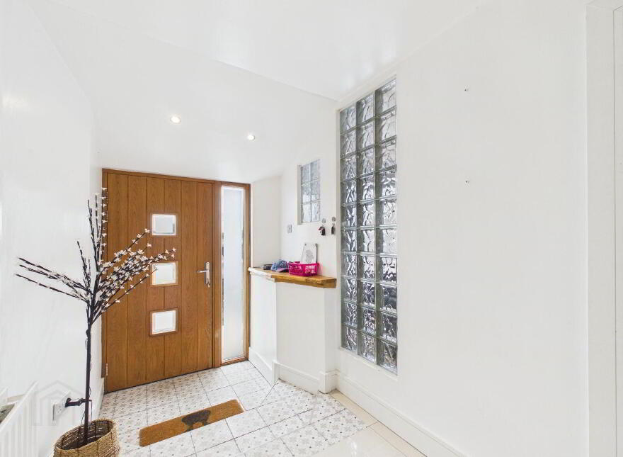Bramble Lodge, East Ferry, Cobh, P24TN60
