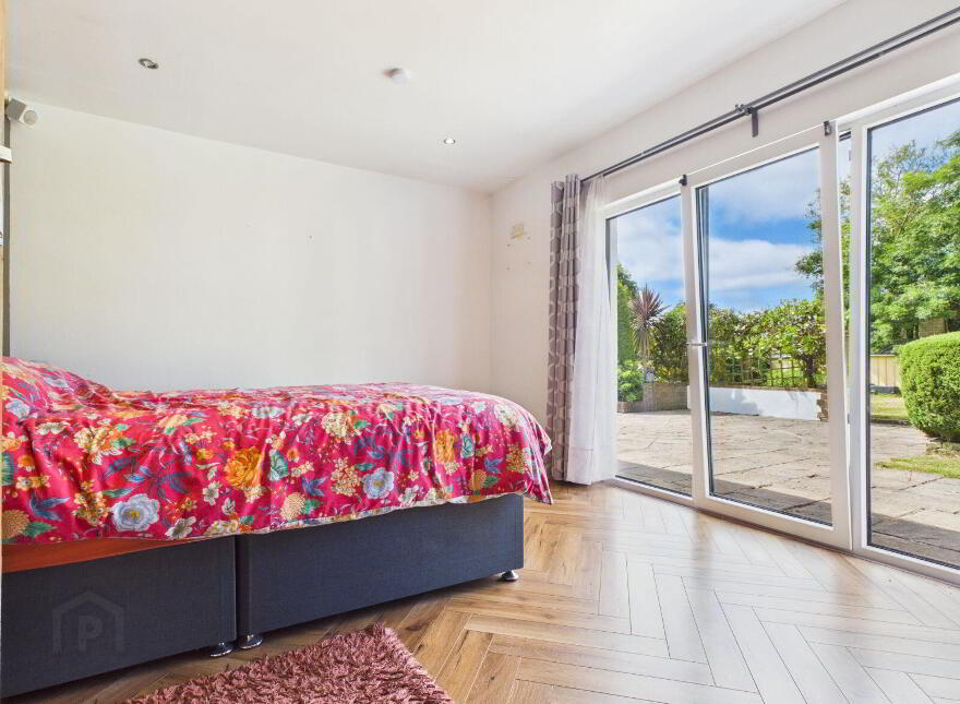 Bramble Lodge, East Ferry, Cobh, P24TN60
