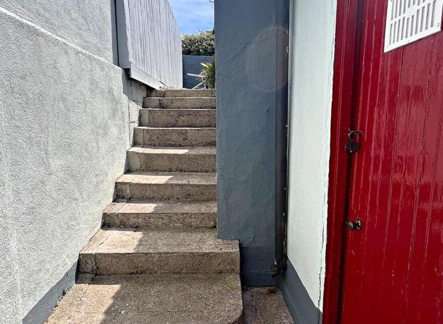 46 Mitchel Street, Dungarvan, X35W421