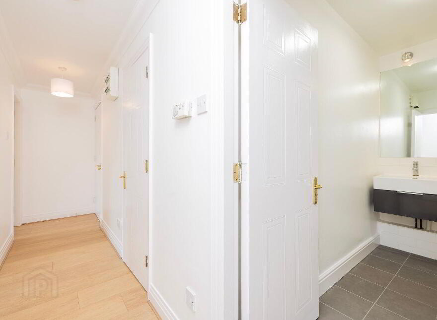Apartment 239 Hampton Square, Navan Road ( D7), Navan Road (D7), D07N9YR