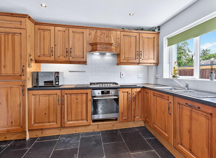 21 Rock Valley, Dromahair, F91A2Y2