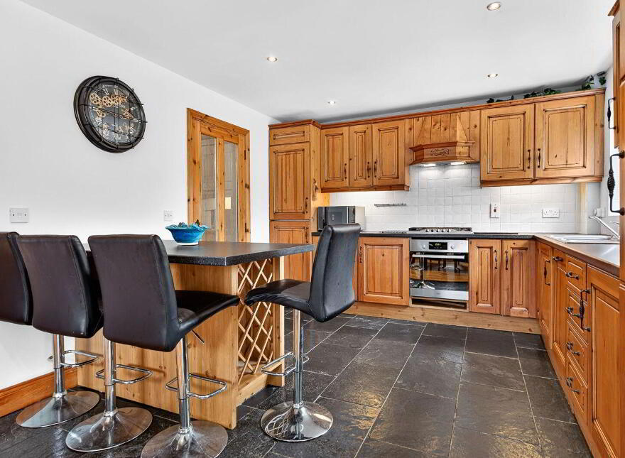 21 Rock Valley, Dromahair, F91A2Y2