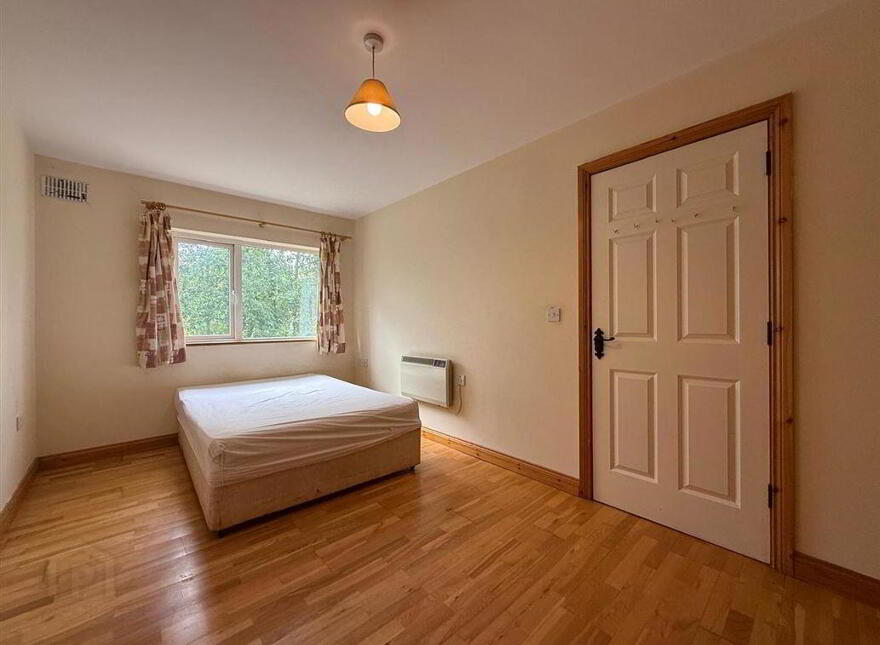 Apartment 11B Brooklawn, Ballaghaderreen, F45YC65