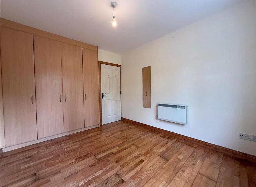 Apt 11A, Brooklawn, Ballaghaderreen, F45V129