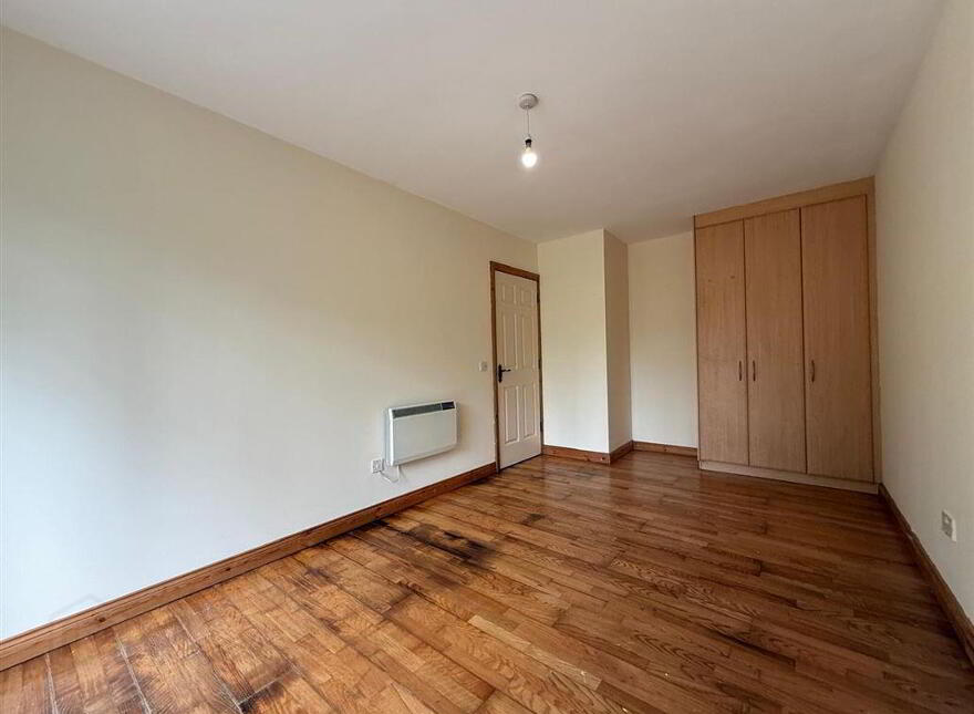 Apt 11A, Brooklawn, Ballaghaderreen, F45V129