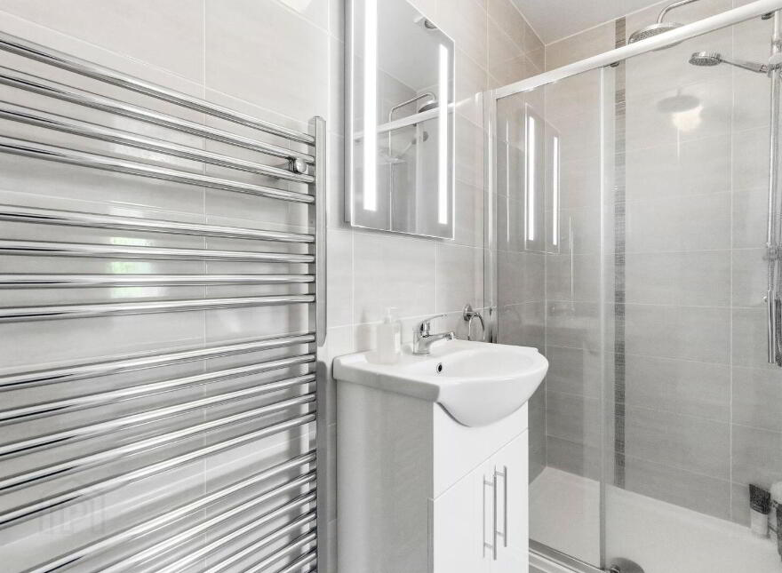 2 Lios Na Mban, Ladysbridge, P25C7H6