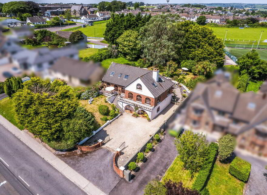 Lisaniska, Windmill Hill, Youghal, P36V489