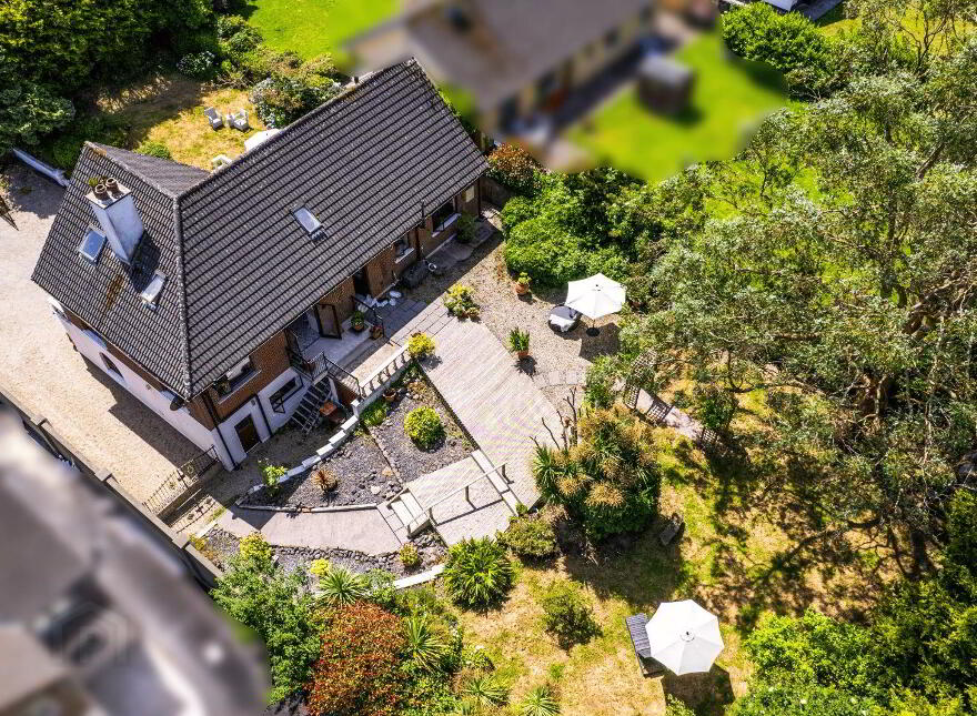 Lisaniska, Windmill Hill, Youghal, P36V489
