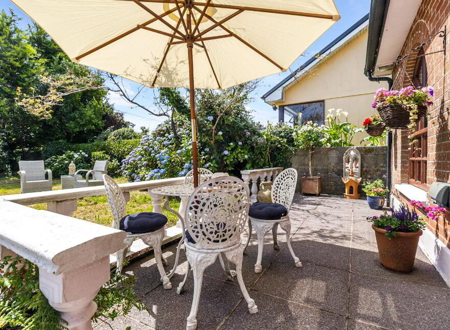 Lisaniska, Windmill Hill, Youghal, P36V489
