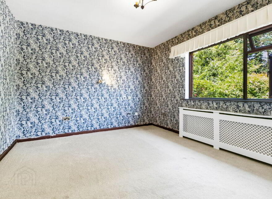 Lisaniska, Windmill Hill, Youghal, P36V489