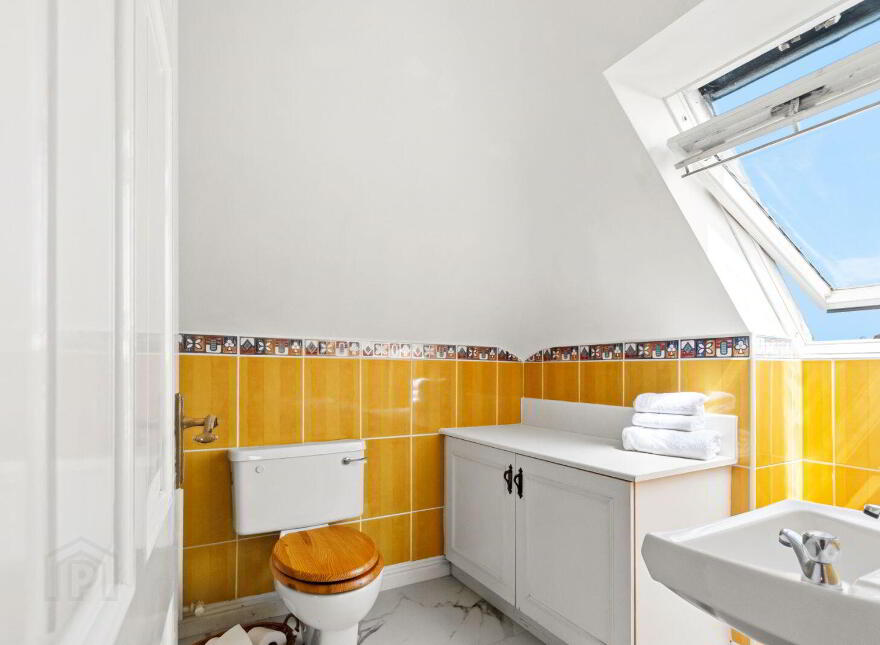 Lisaniska, Windmill Hill, Youghal, P36V489
